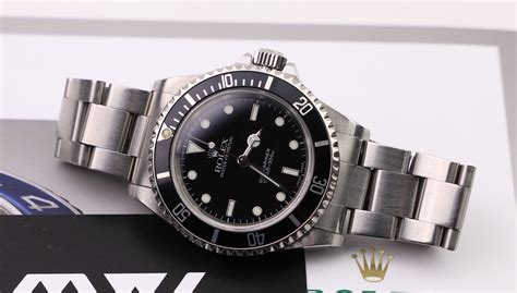 do rolex watch tick